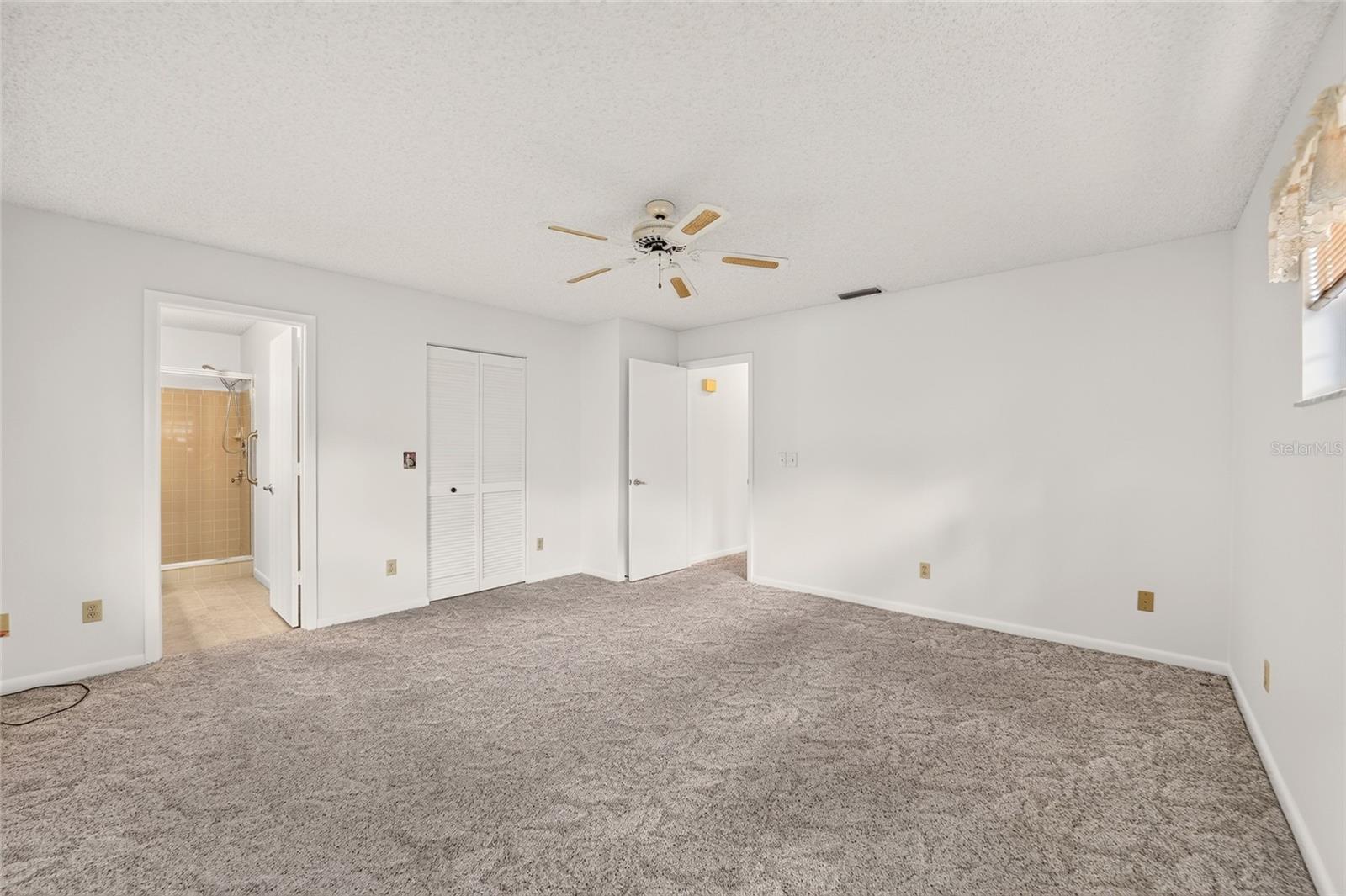 8540 Sw 90th Pl #a Property Photo 23