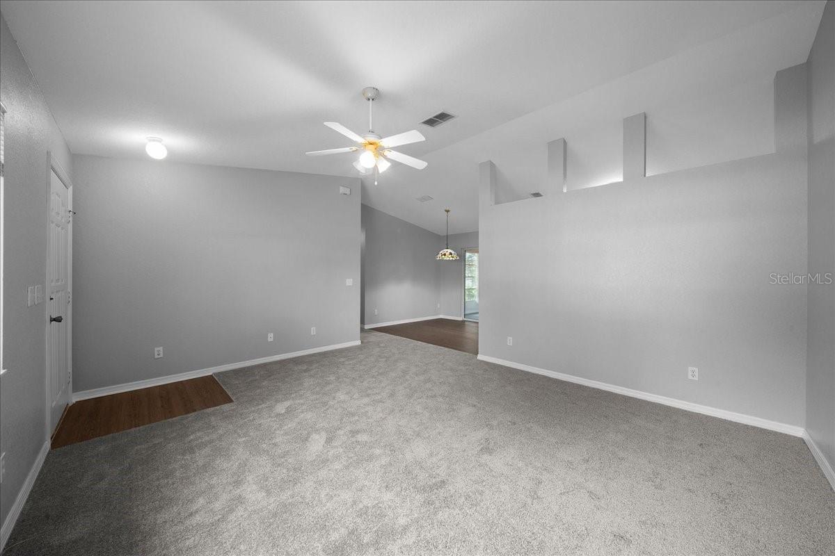 9912 Sw 61st Ct Property Photo 6