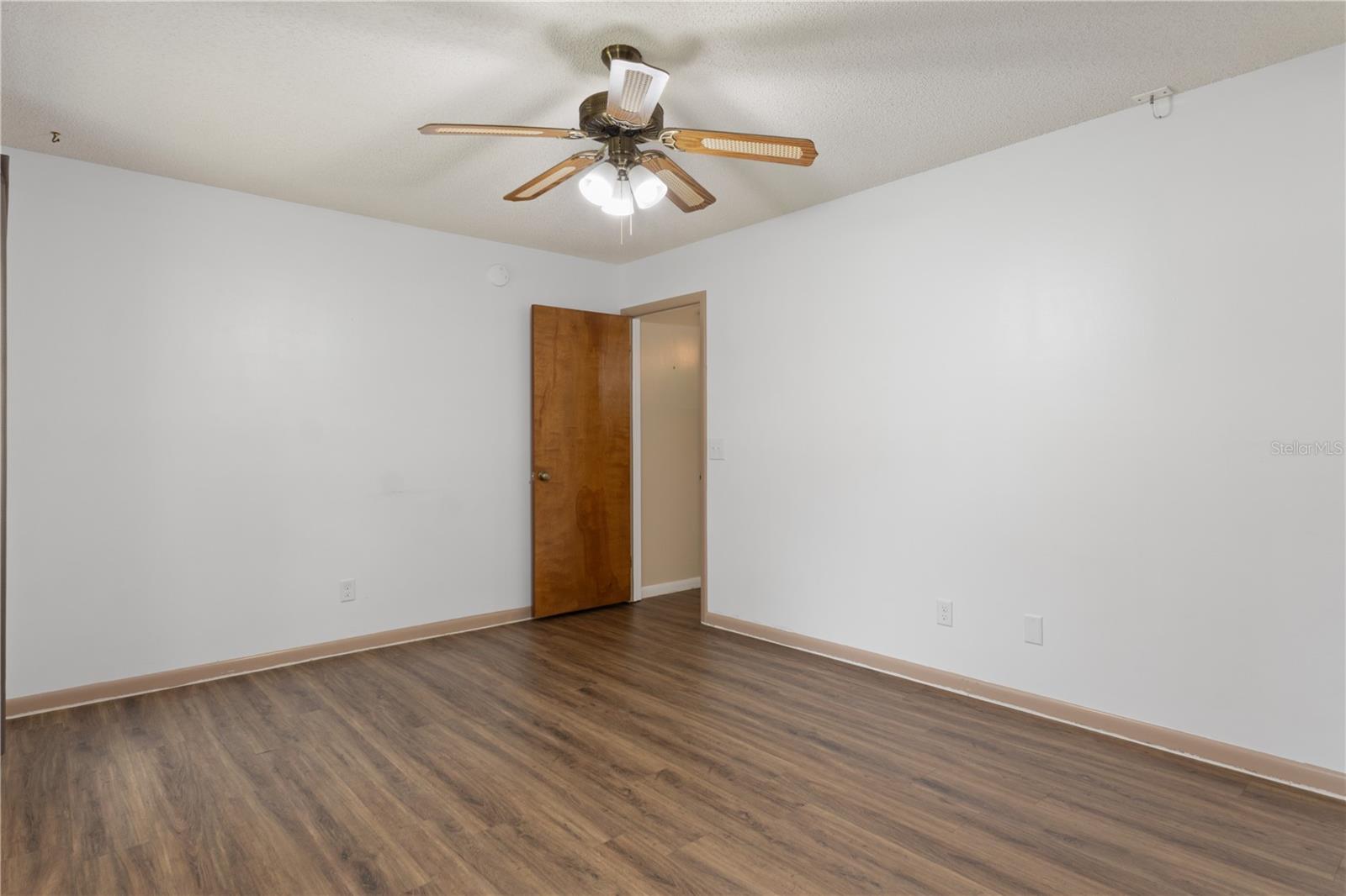 9390 E Windwood Loop Property Photo 15