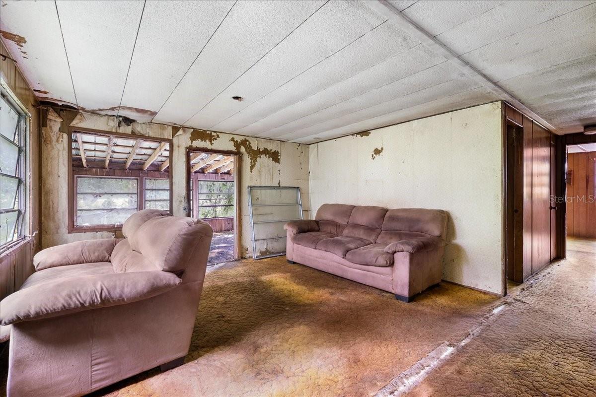 3250 197th Ct Property Photo 12