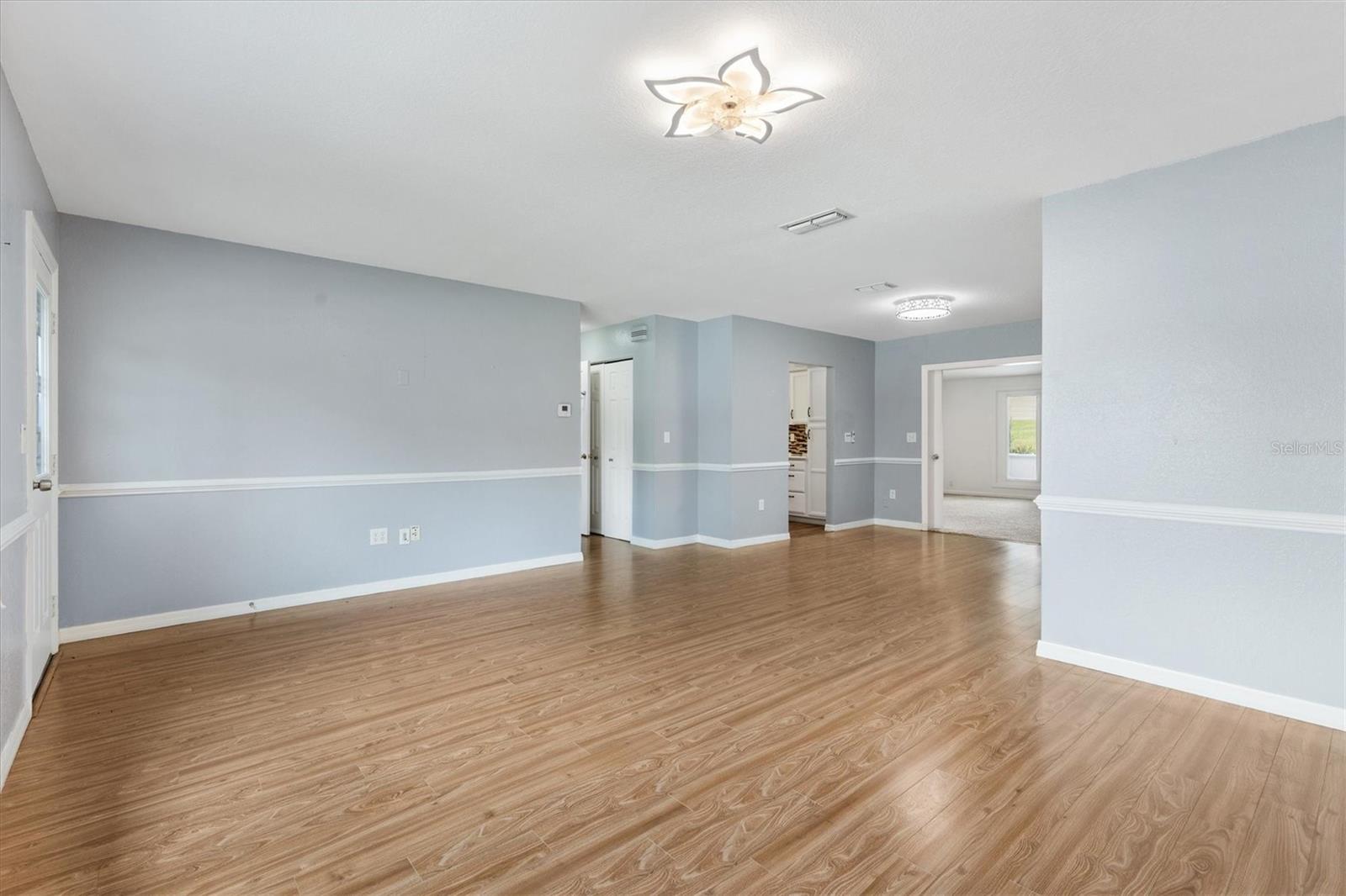 10731 Se 174th Loop Property Photo 9