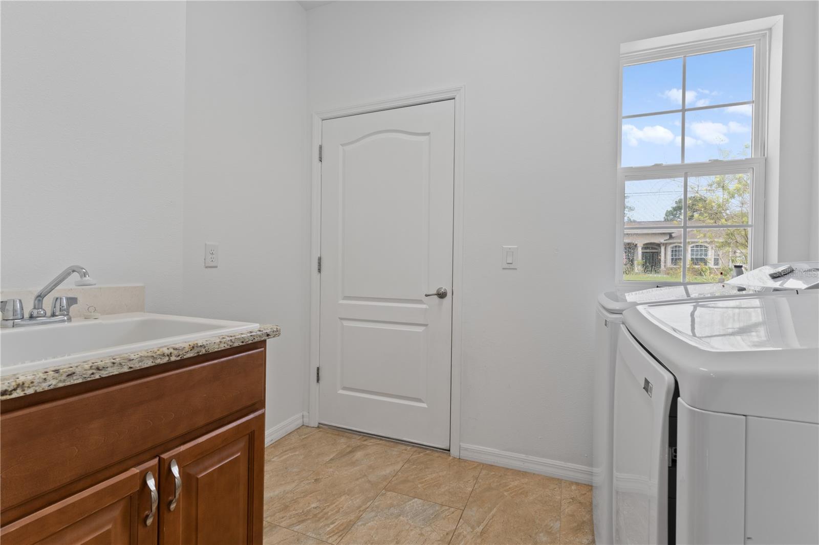 8451 Nuzum Rd Property Photo 31