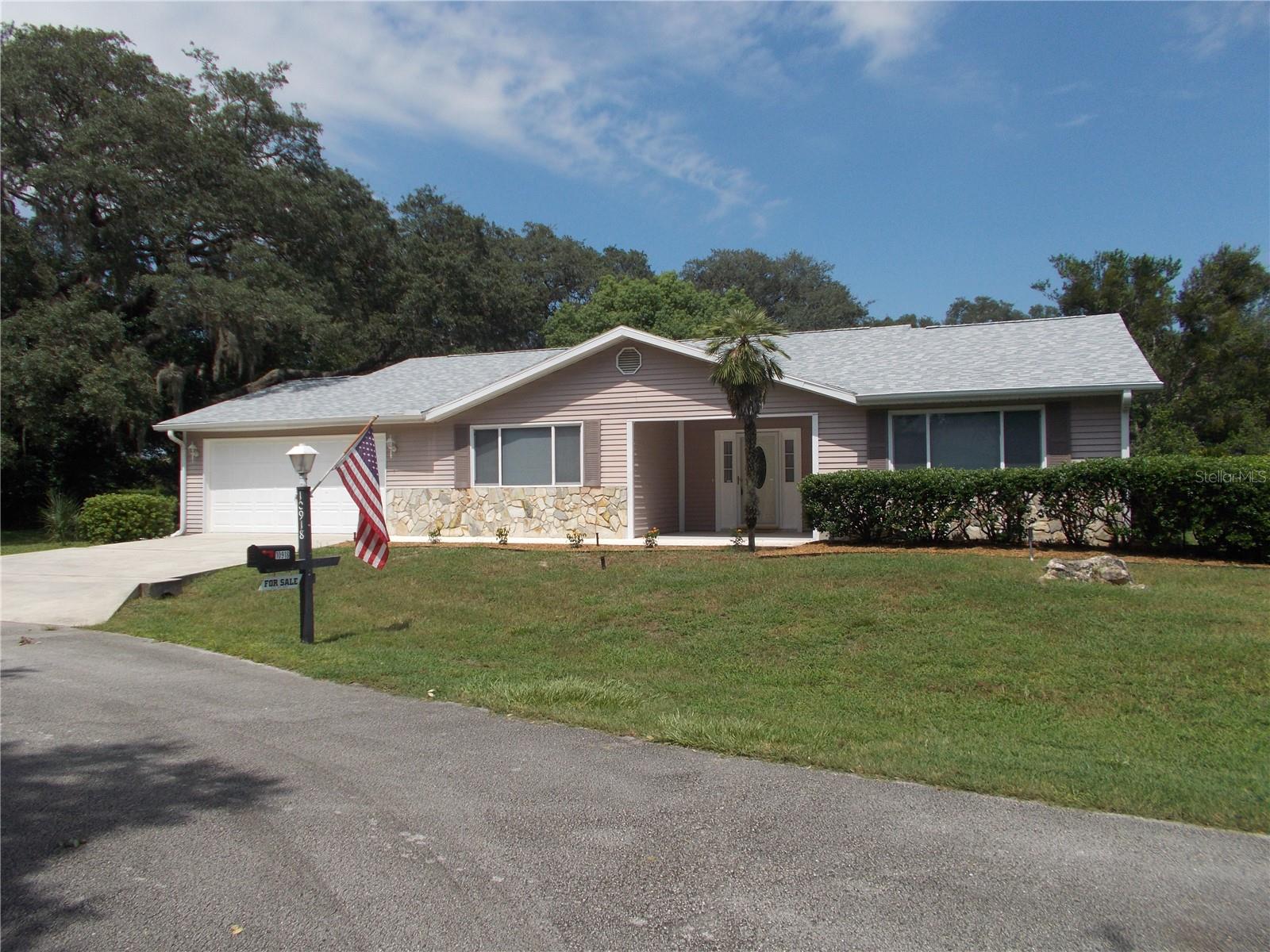 10918 Sw 82nd Ter Property Photo 2
