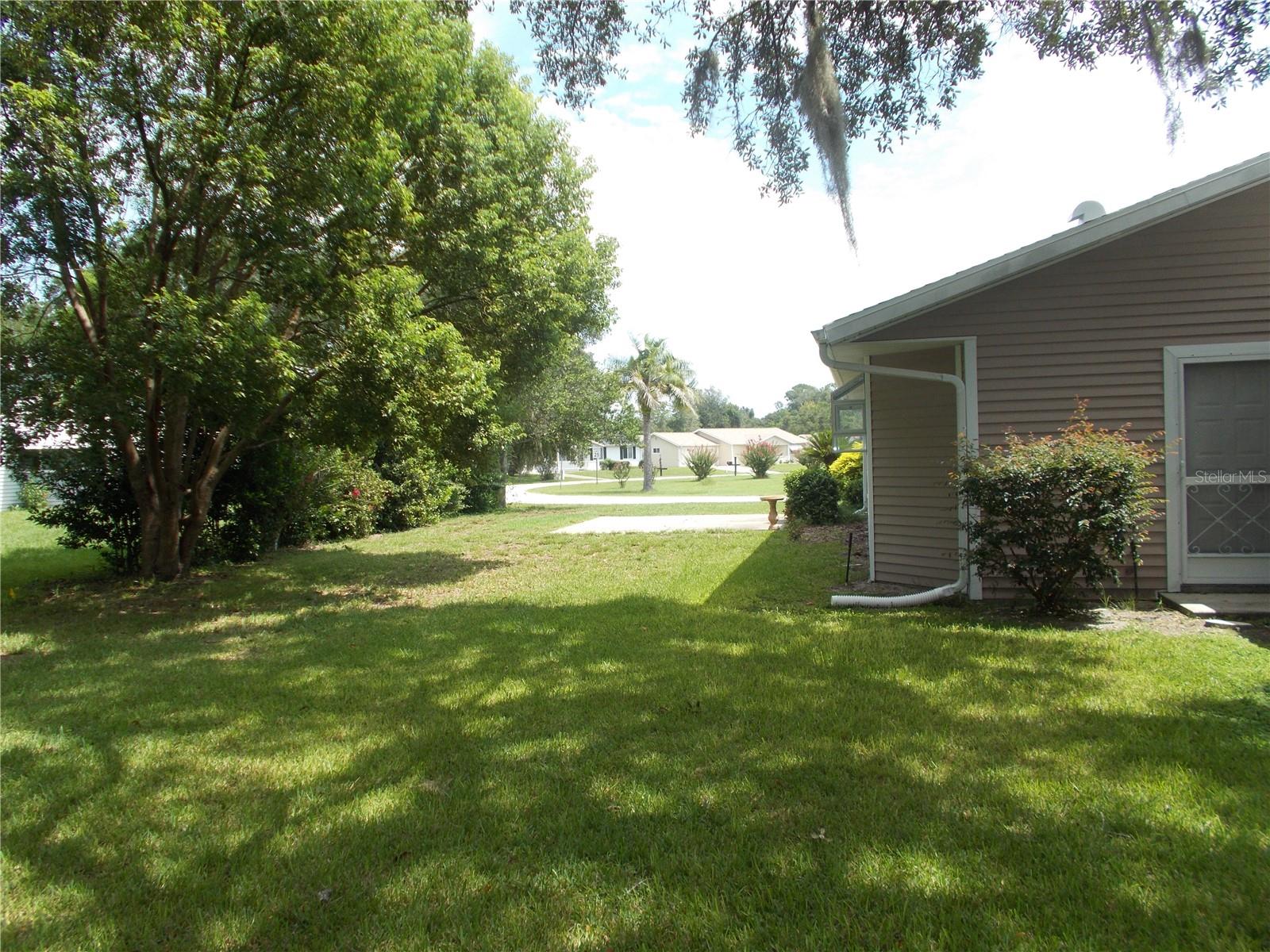 10918 Sw 82nd Ter Property Photo 6
