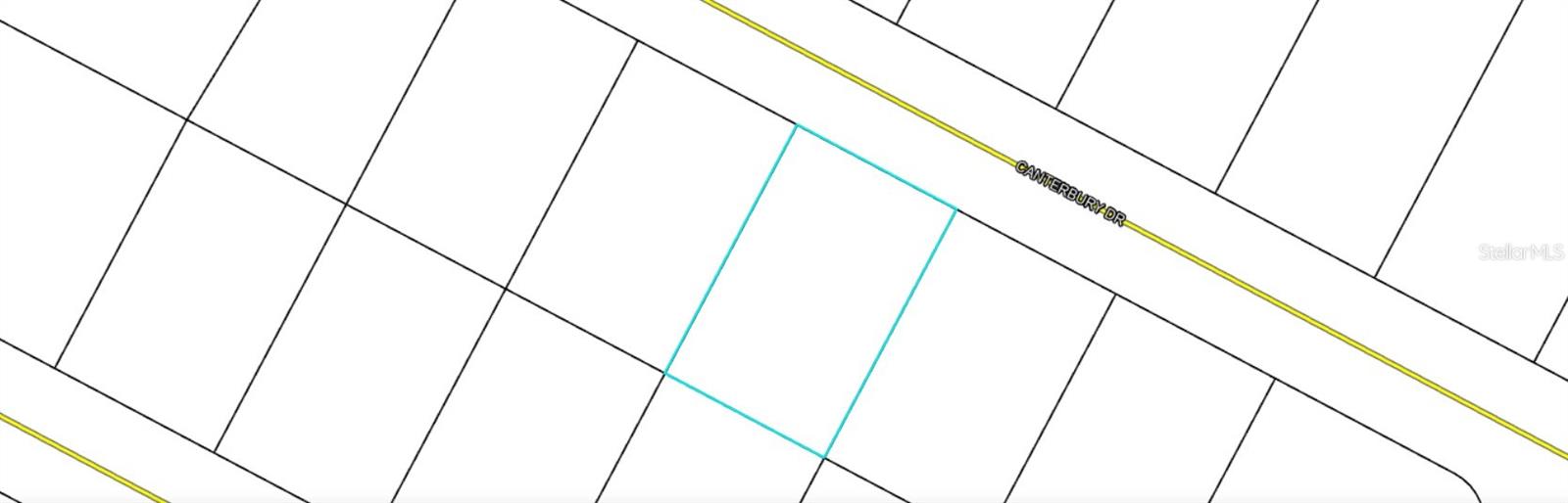 Lot 5 Unit 9 Blk 545 Canterbury Dr Property Photo 4