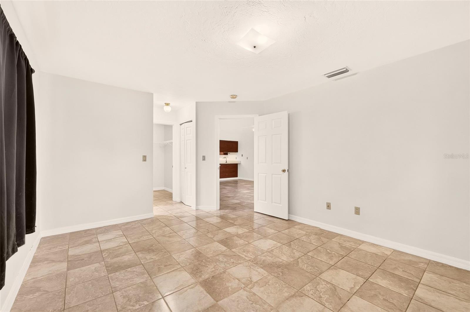 7797 Ne 20th Ct Property Photo 12