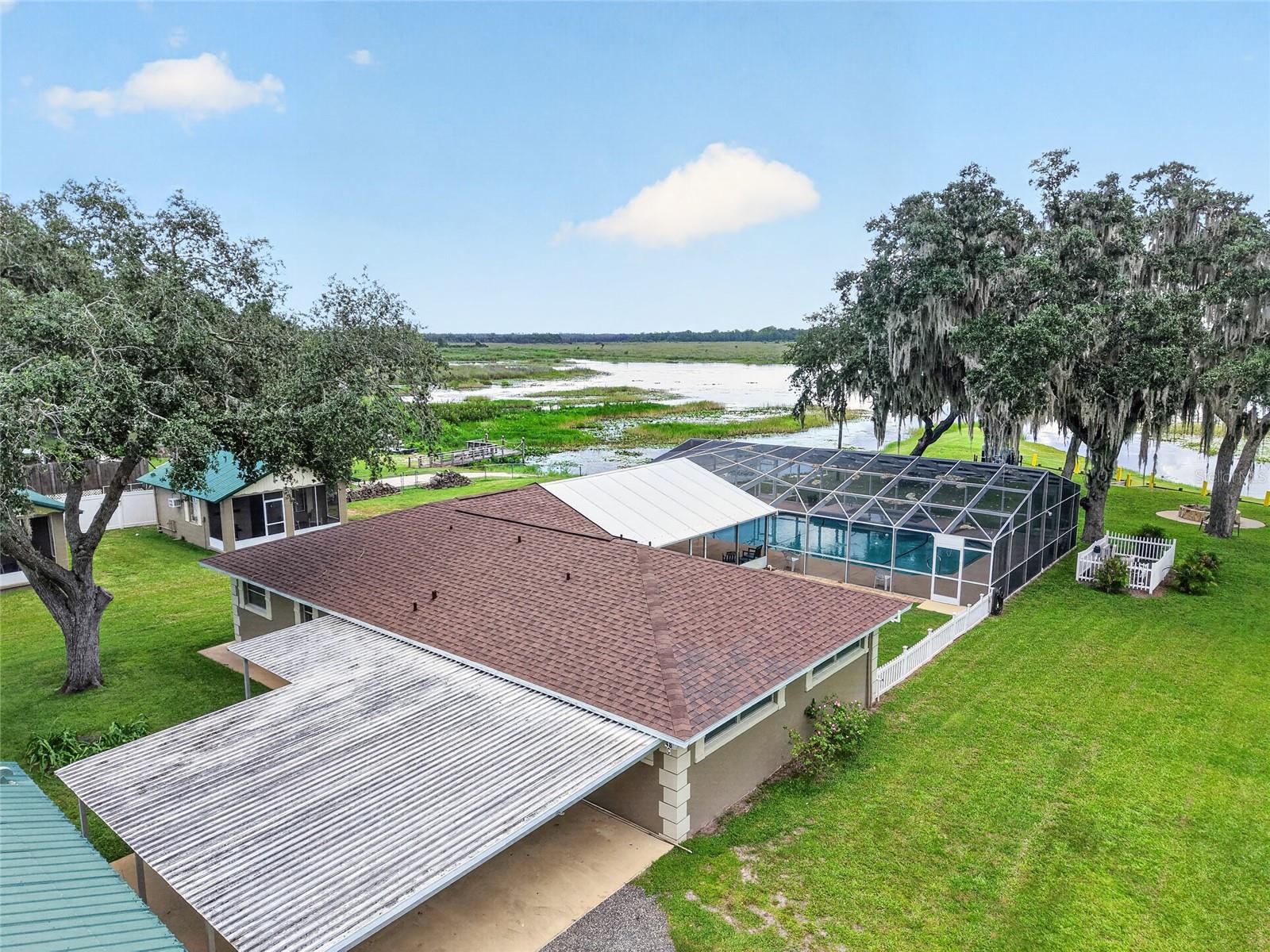2489 N Lakefront Dr Property Photo 20