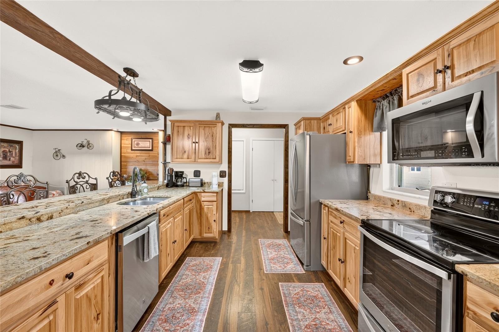 2489 N Lakefront Dr Property Photo 31