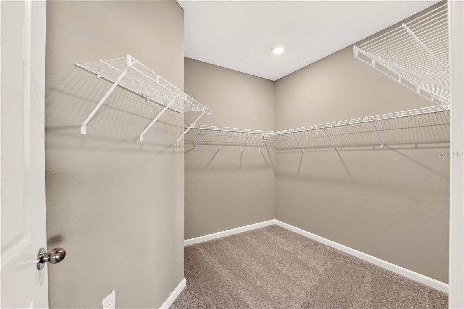 13559 Nw Convergence Blvd Property Photo 31