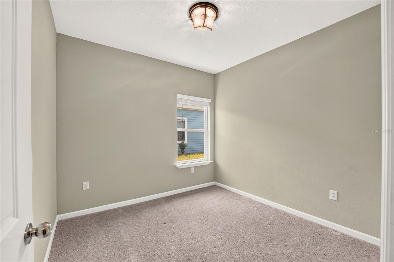 13559 Nw Convergence Blvd Property Photo 35