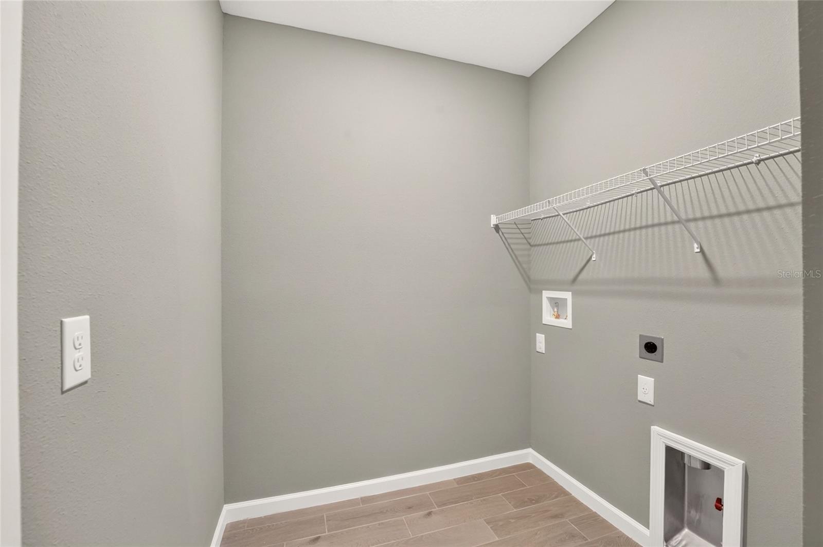 13559 Nw Convergence Blvd Property Photo 45