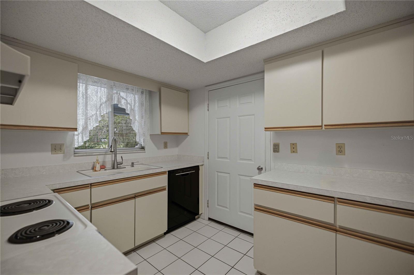 6362 Sw 106th Pl Property Photo 13