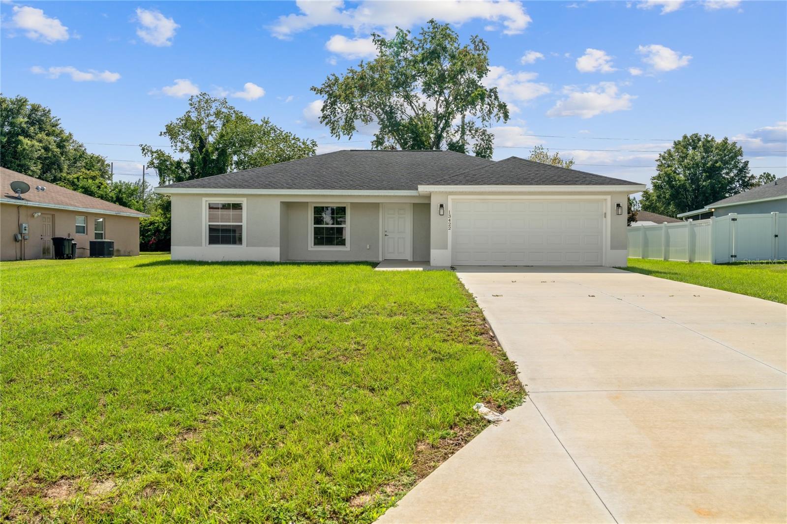 13422 SW 48TH AVE Property Photo 1