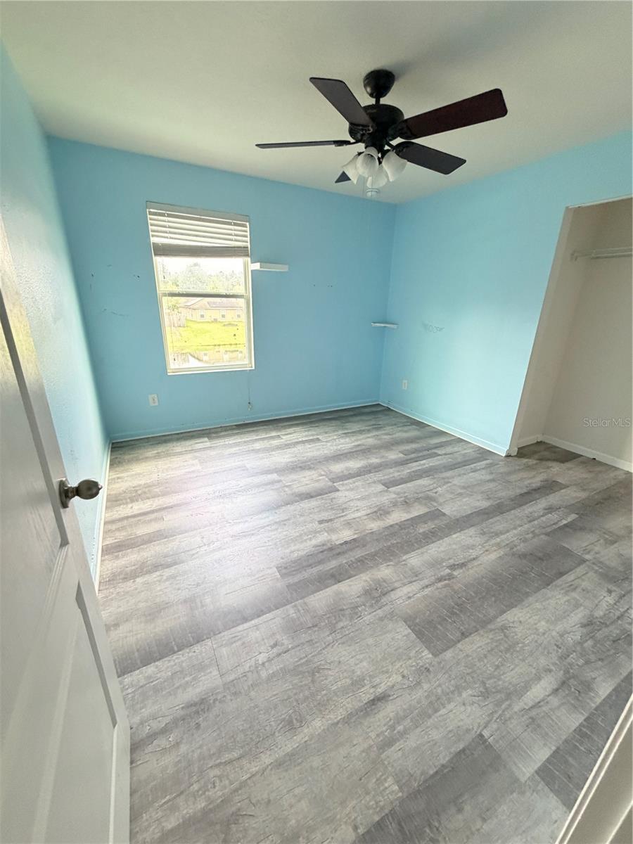 45170 Dutton Way Property Photo 7