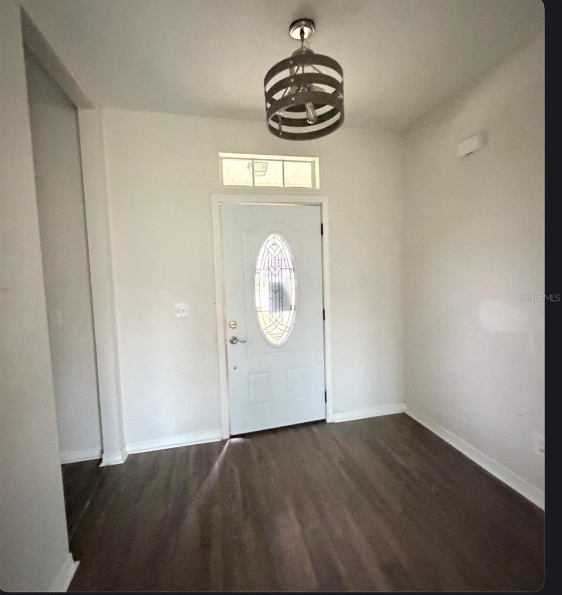 45170 Dutton Way Property Photo 14