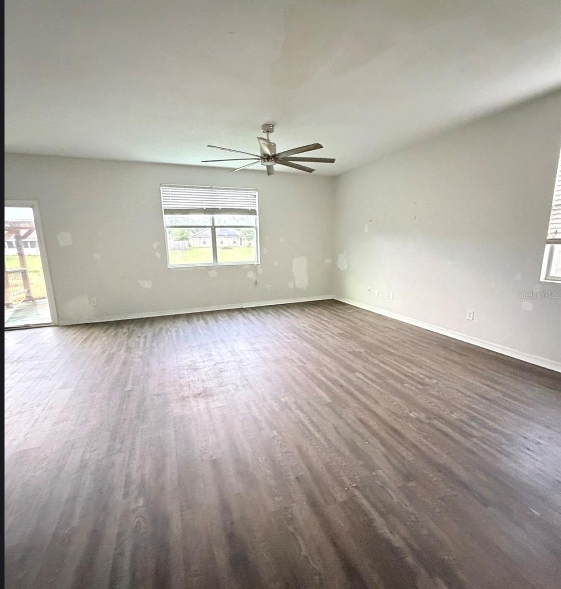 45170 Dutton Way Property Photo 15