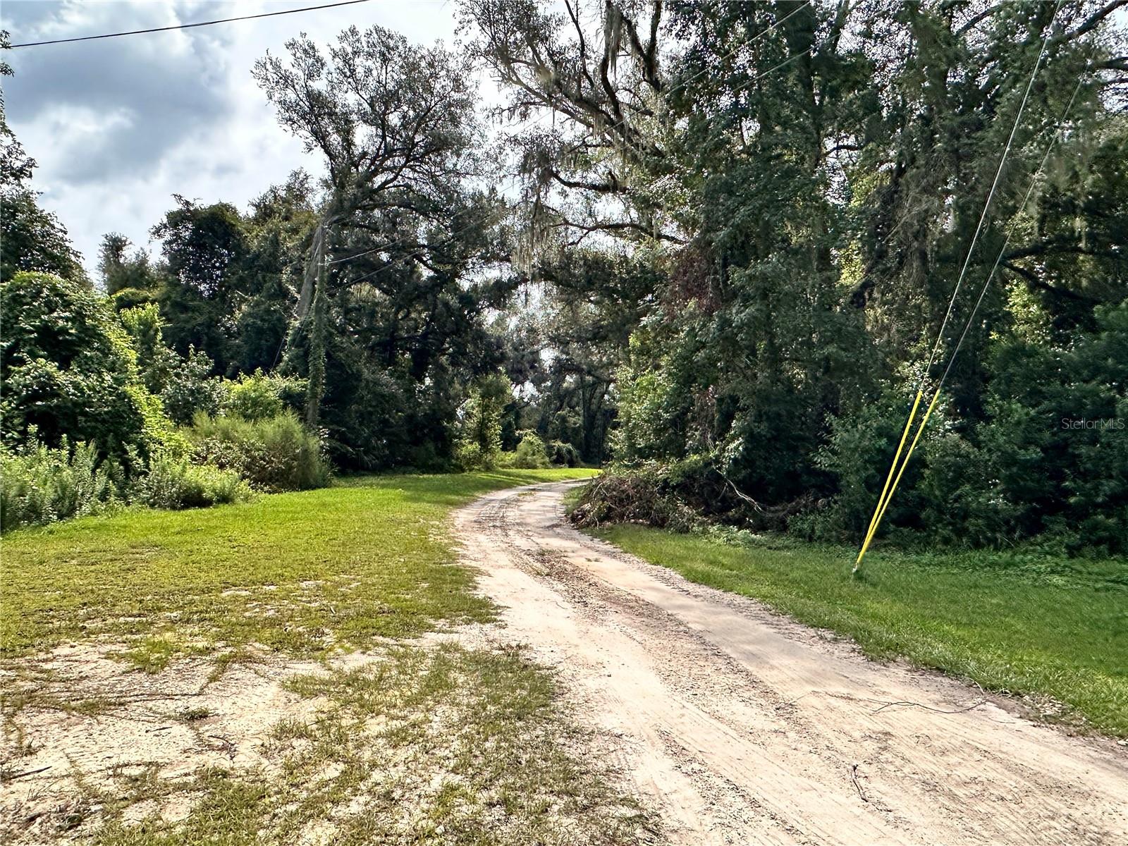 Nw West South Dr Property Photo 13