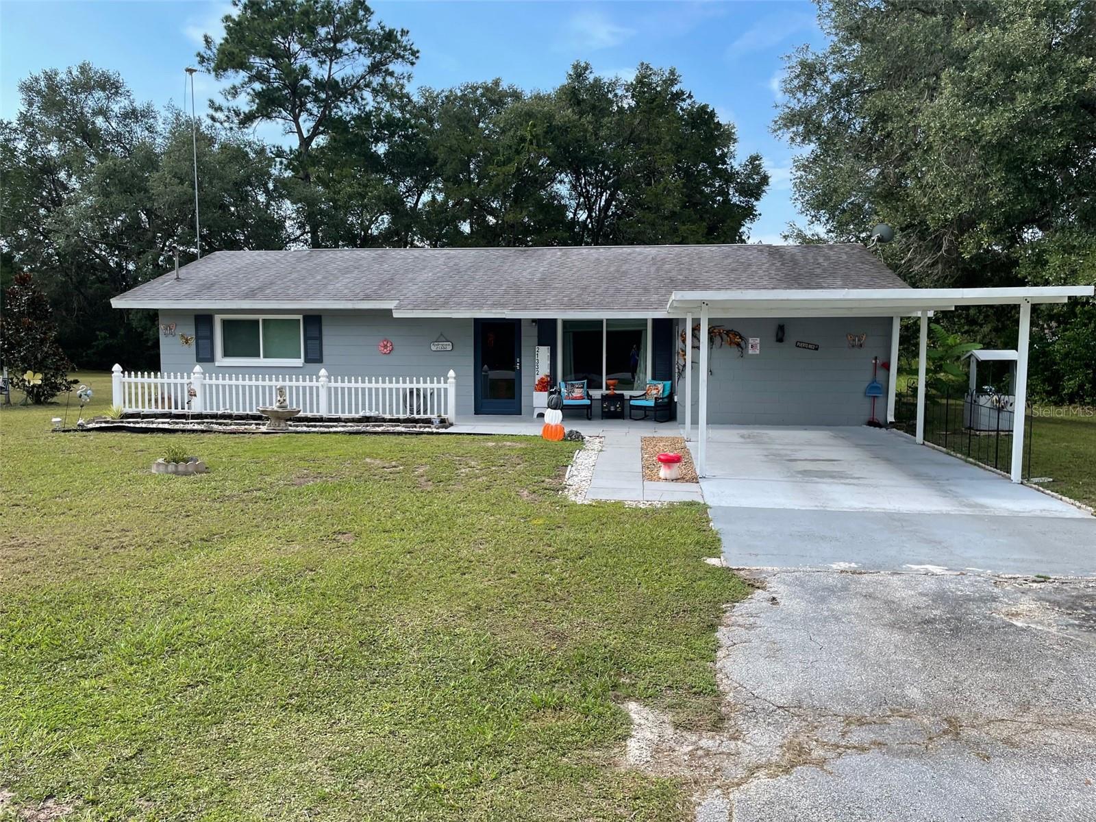 21332 Sw Rainbow Lakes Blvd Property Photo 1