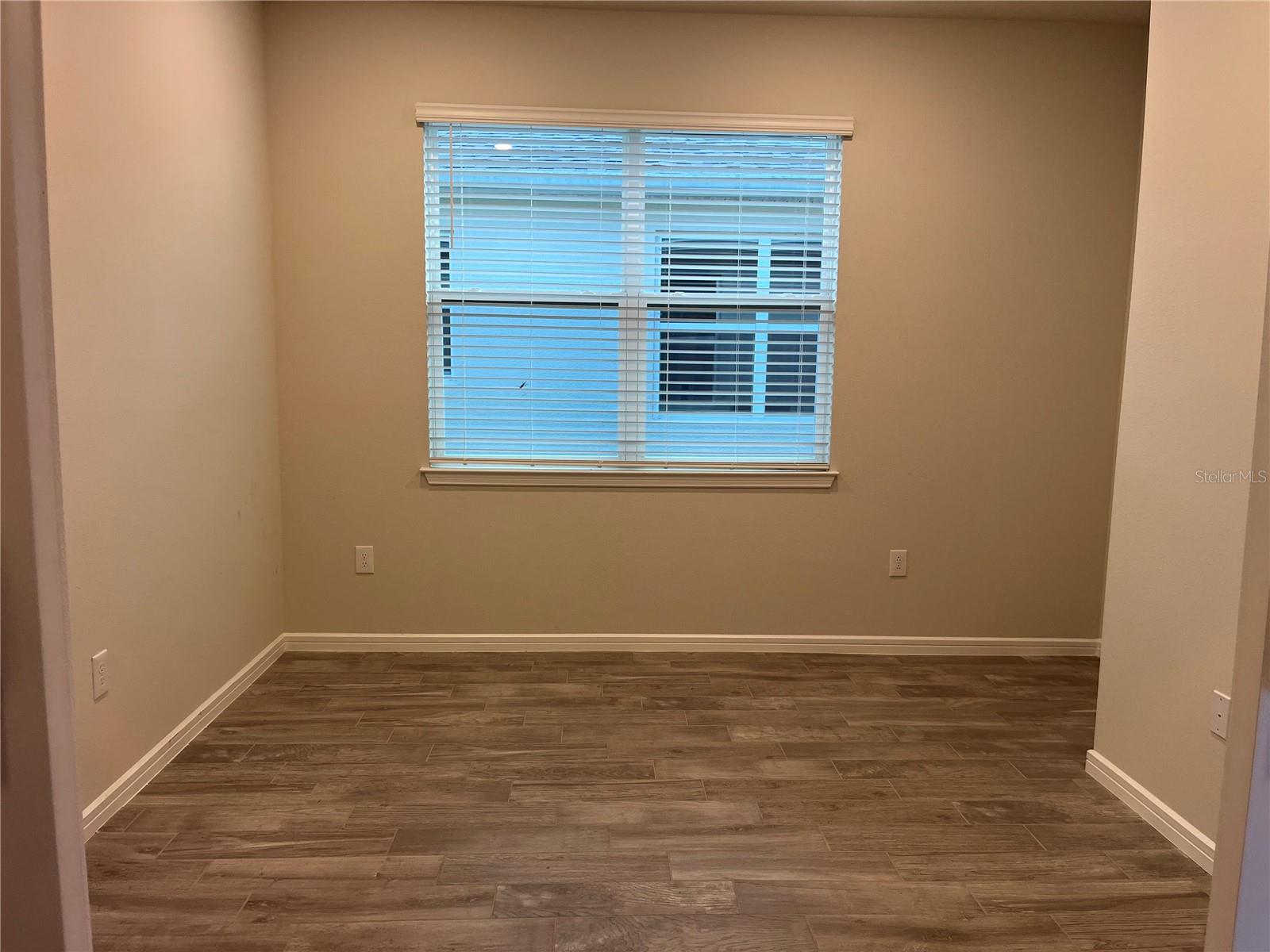2960 Cherry Blossom Loop Property Photo 3