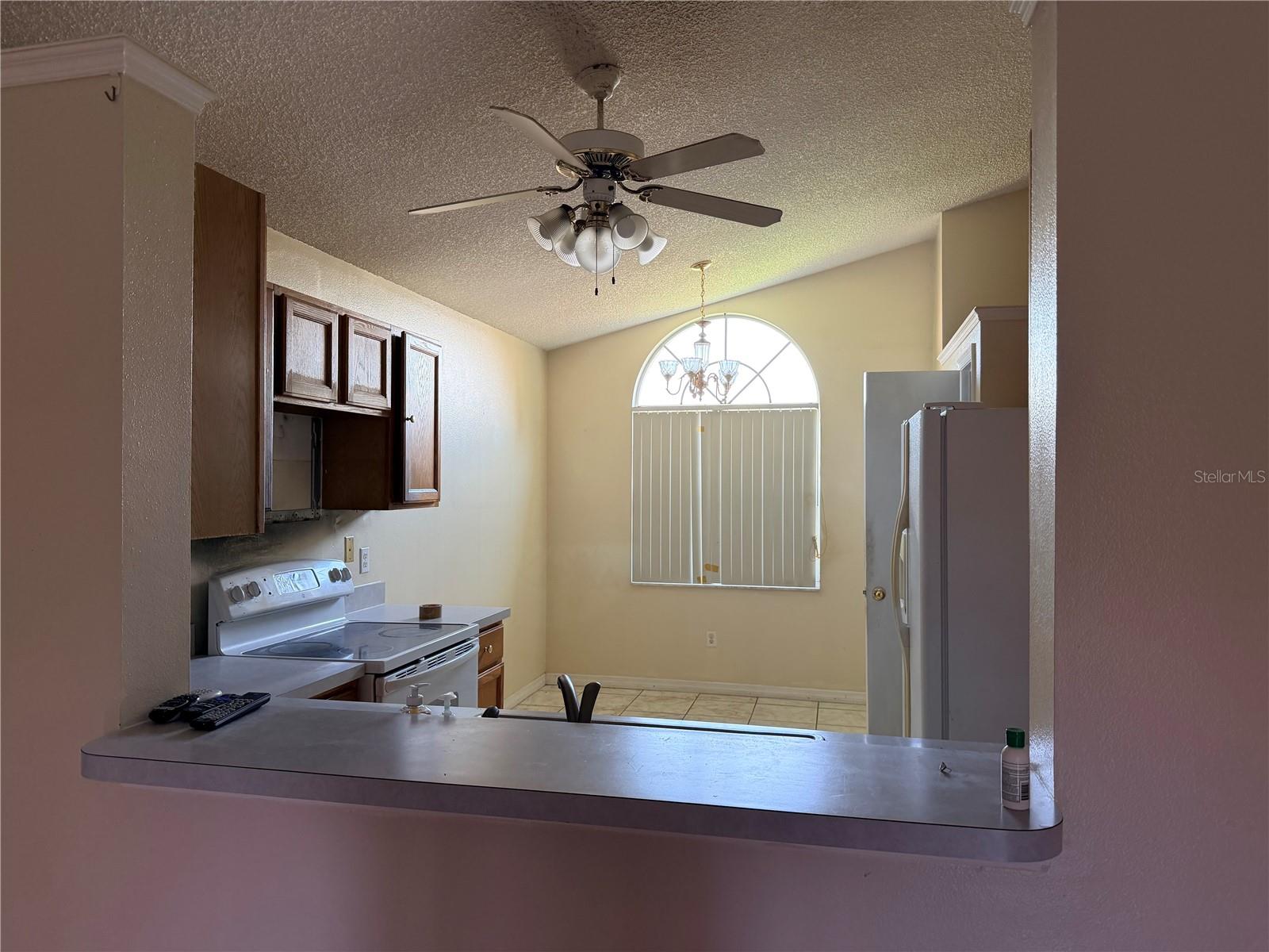 863 Country Crossing Ct Property Photo 4