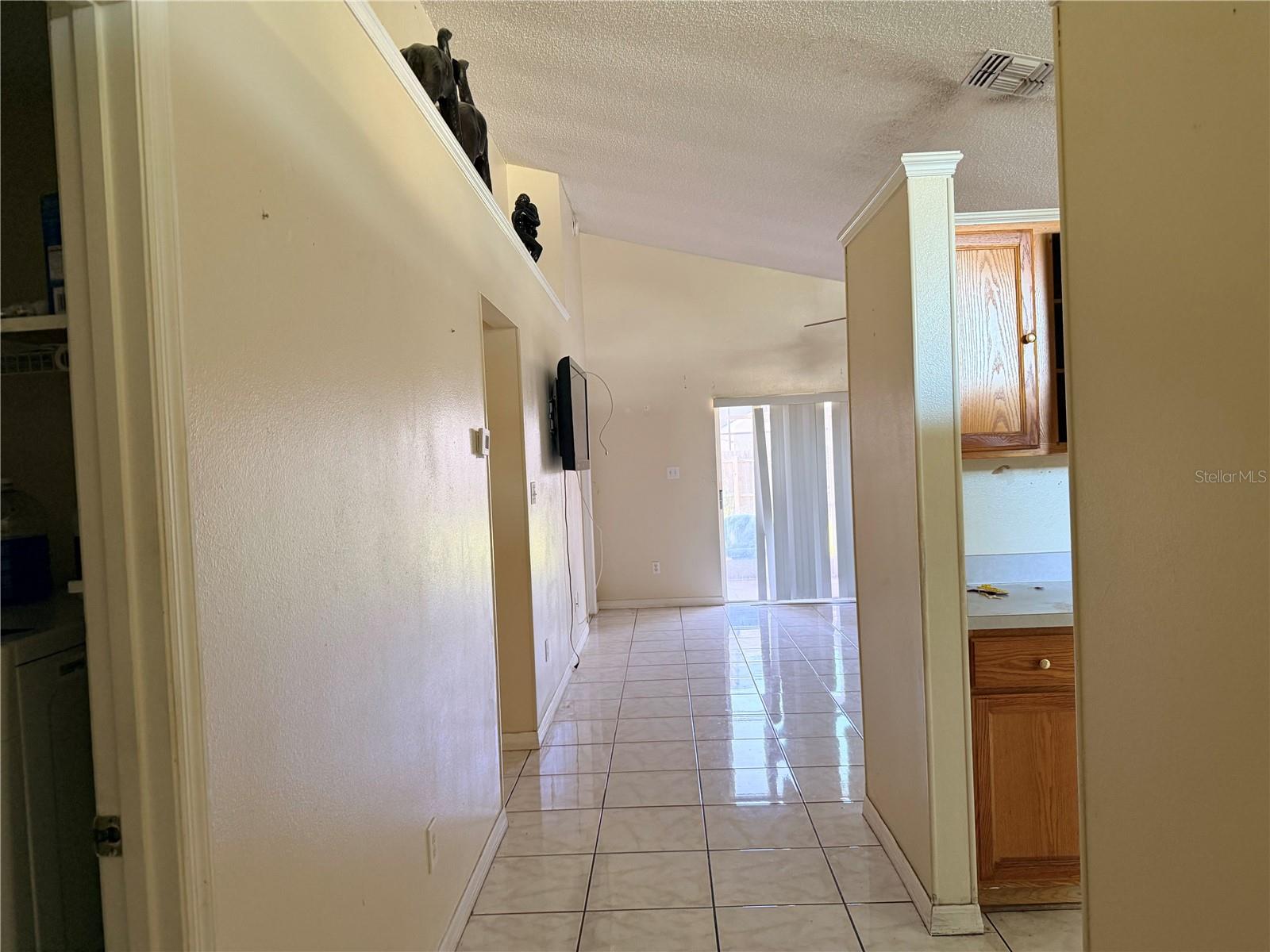863 Country Crossing Ct Property Photo 24