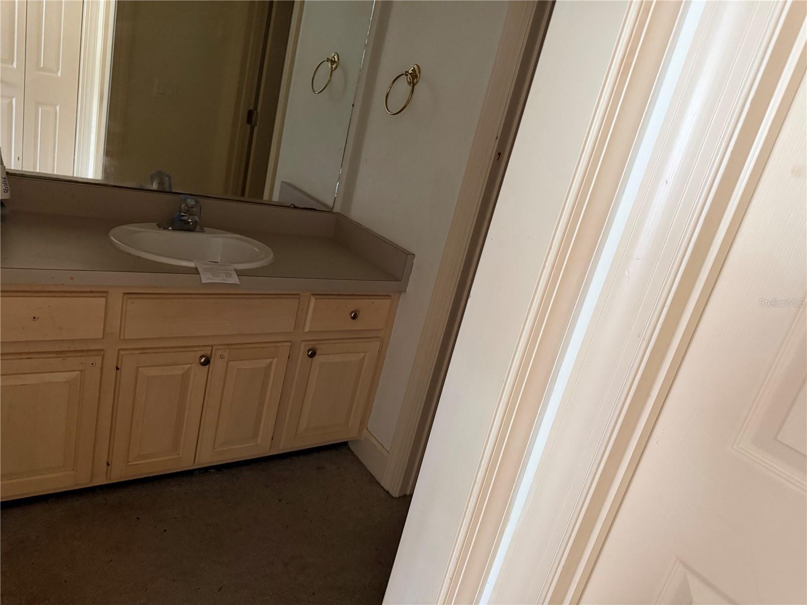 916 Hillcrest Ct Property Photo 31