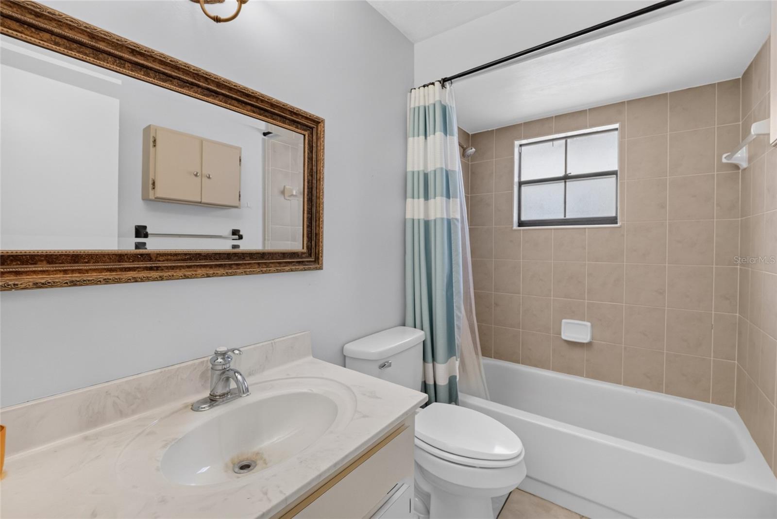 2070 Se 50th Ter Property Photo 28