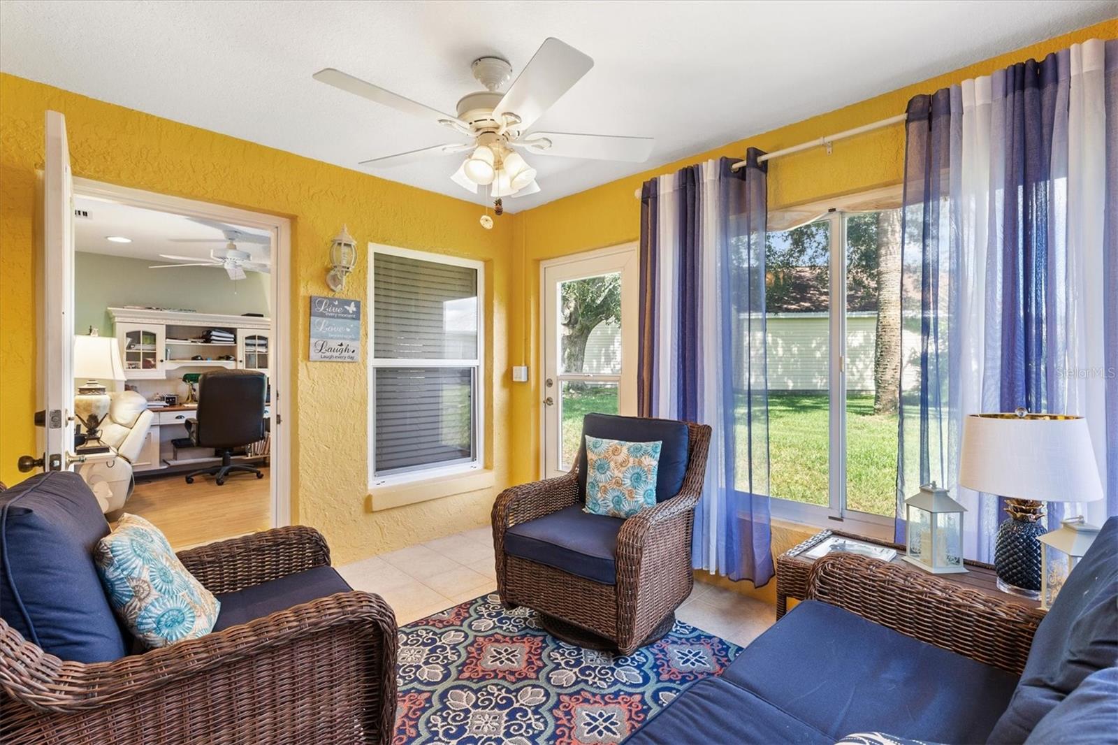 1042 Soledad Way Property Photo 33