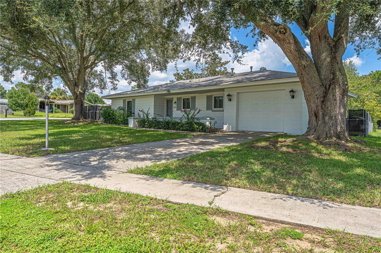 3841 Sw 143rd Lane Rd Property Photo 1