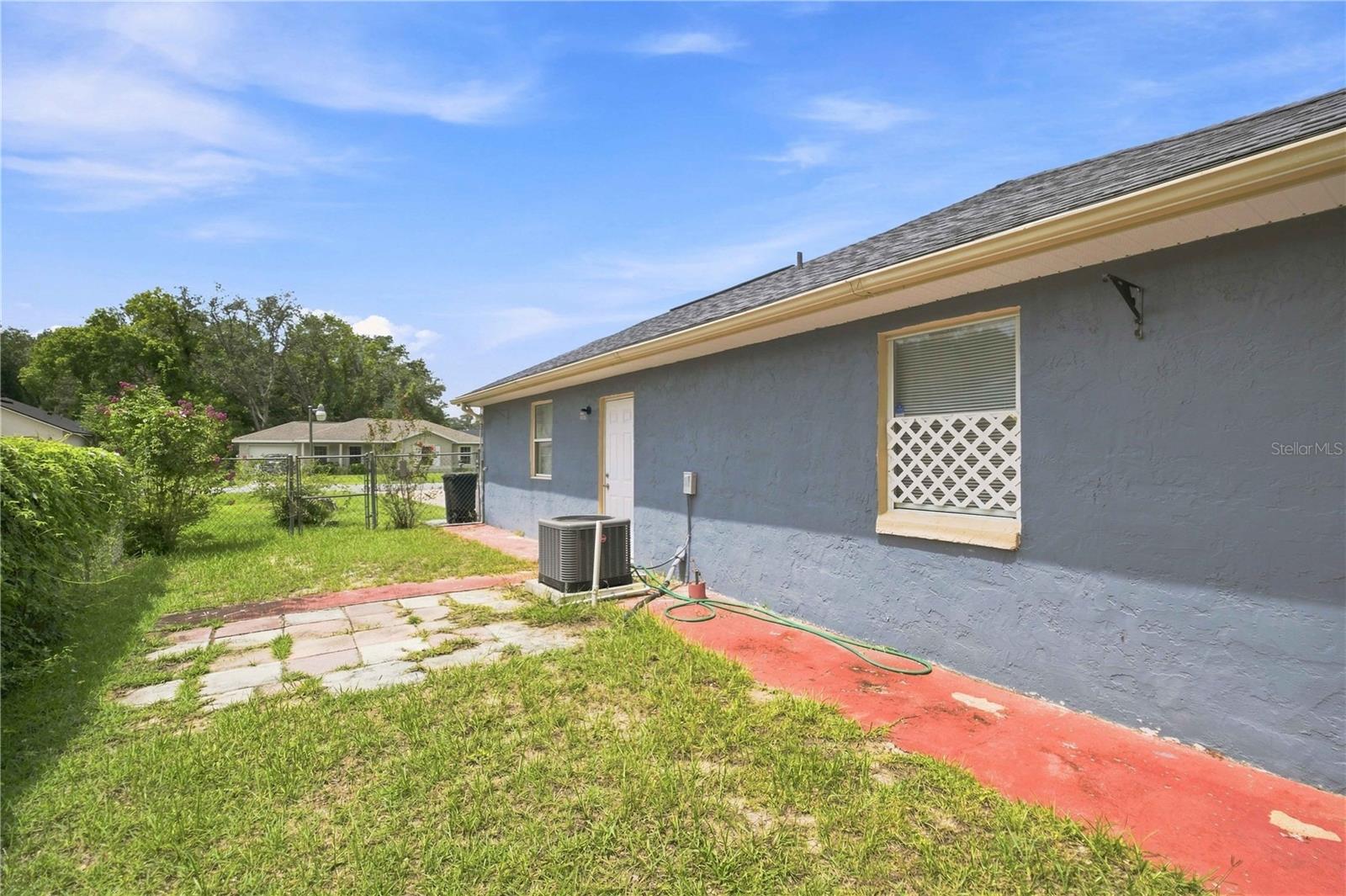 13981 Sw 45th Ter Property Photo 23