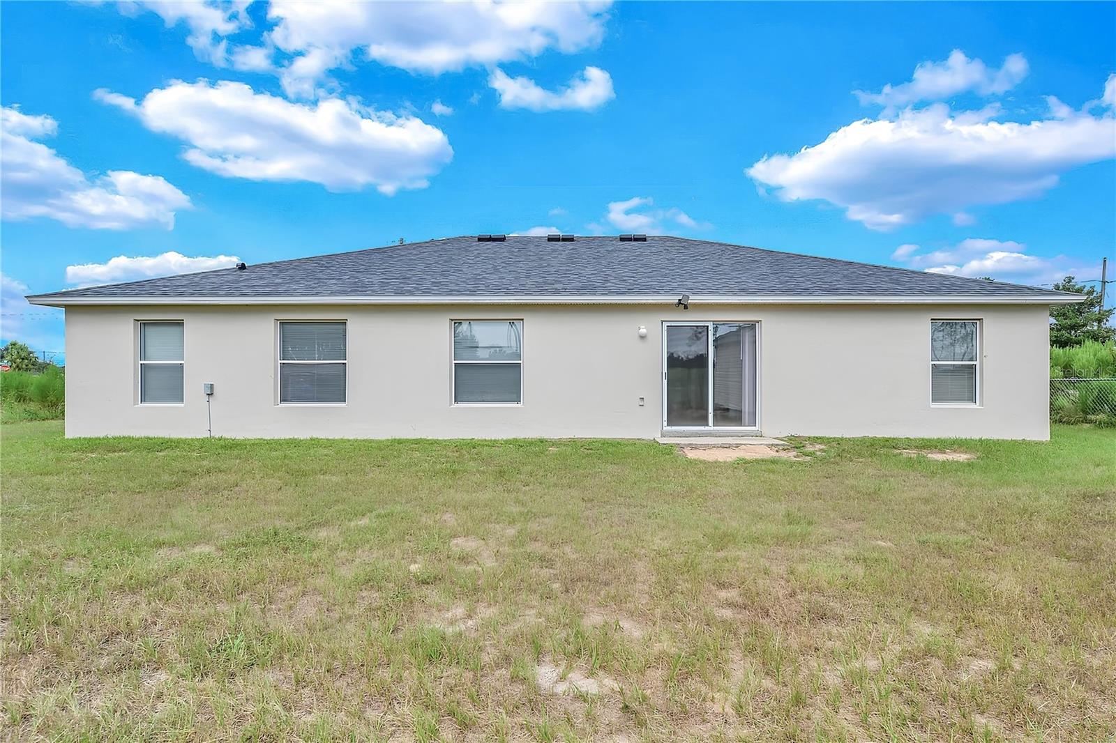 18 Juniper Loop Dr Property Photo 3