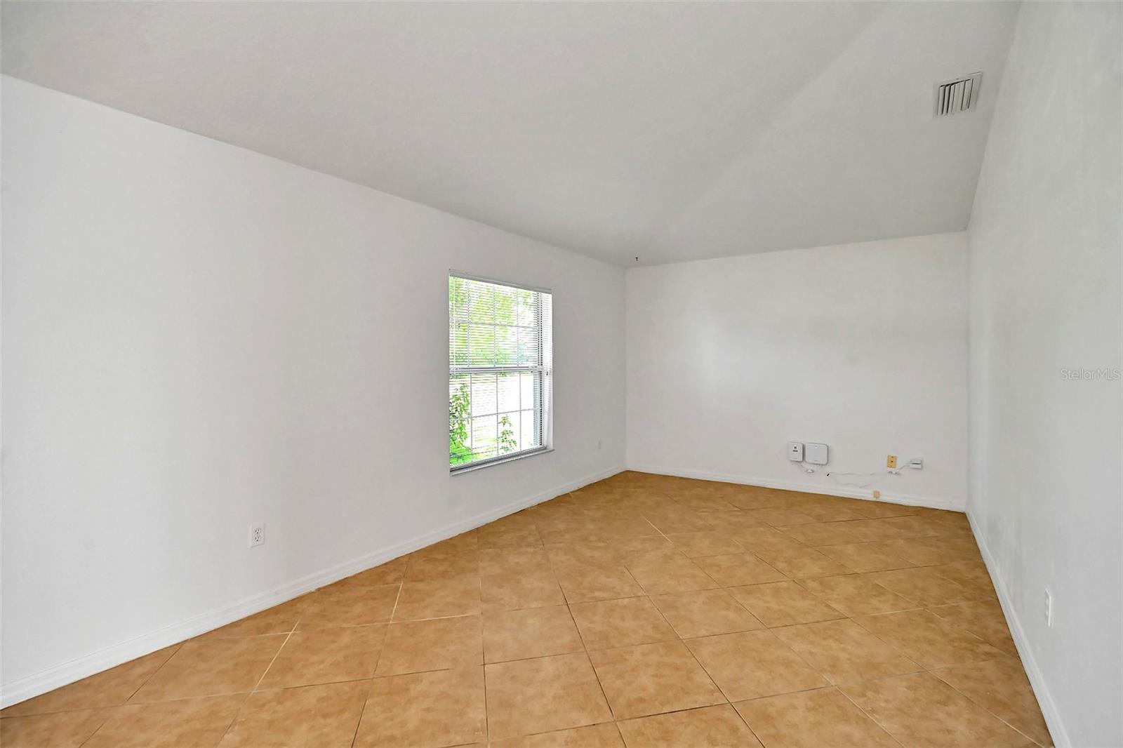 18 Juniper Loop Dr Property Photo 13