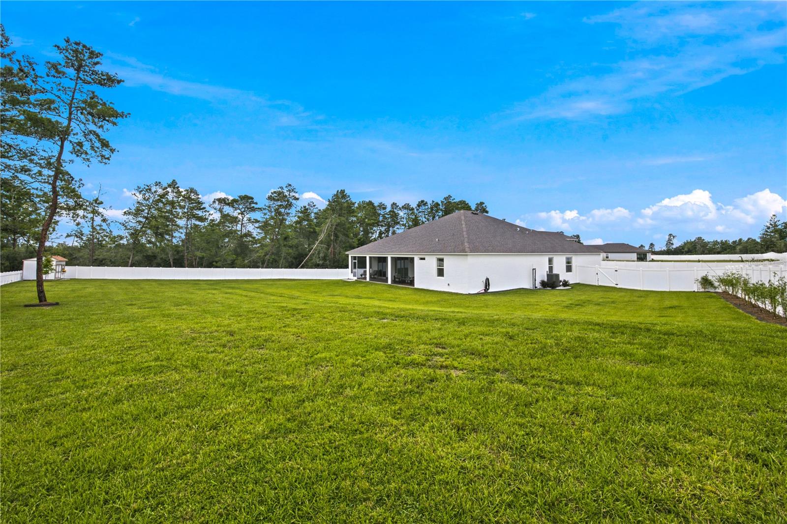 2761 Sw 175th Loop Property Photo 44