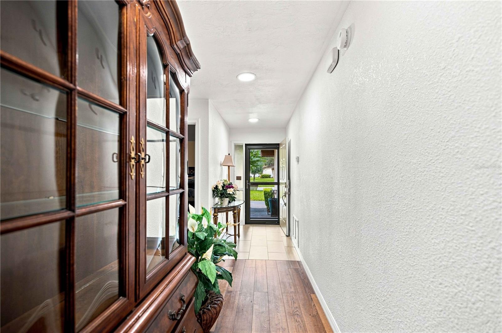 3610 Ne 16th Pl Property Photo 3