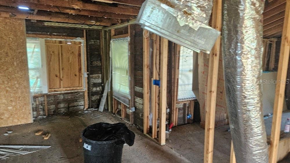 731 Patterson St Property Photo 8