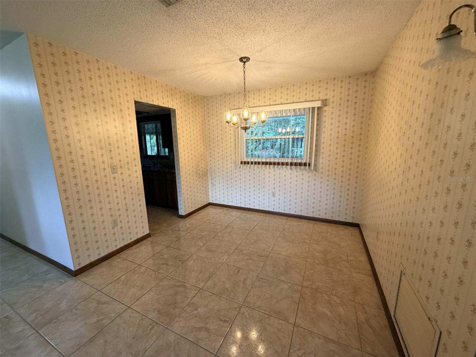 9140 Sw 101st Ln Property Photo 3
