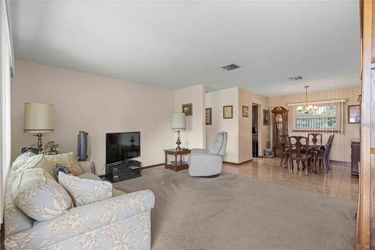 9140 Sw 101st Ln Property Photo 7