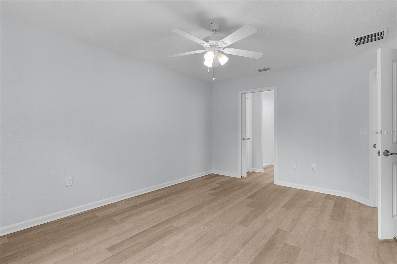 77 Fisher Run Ter Property Photo 14