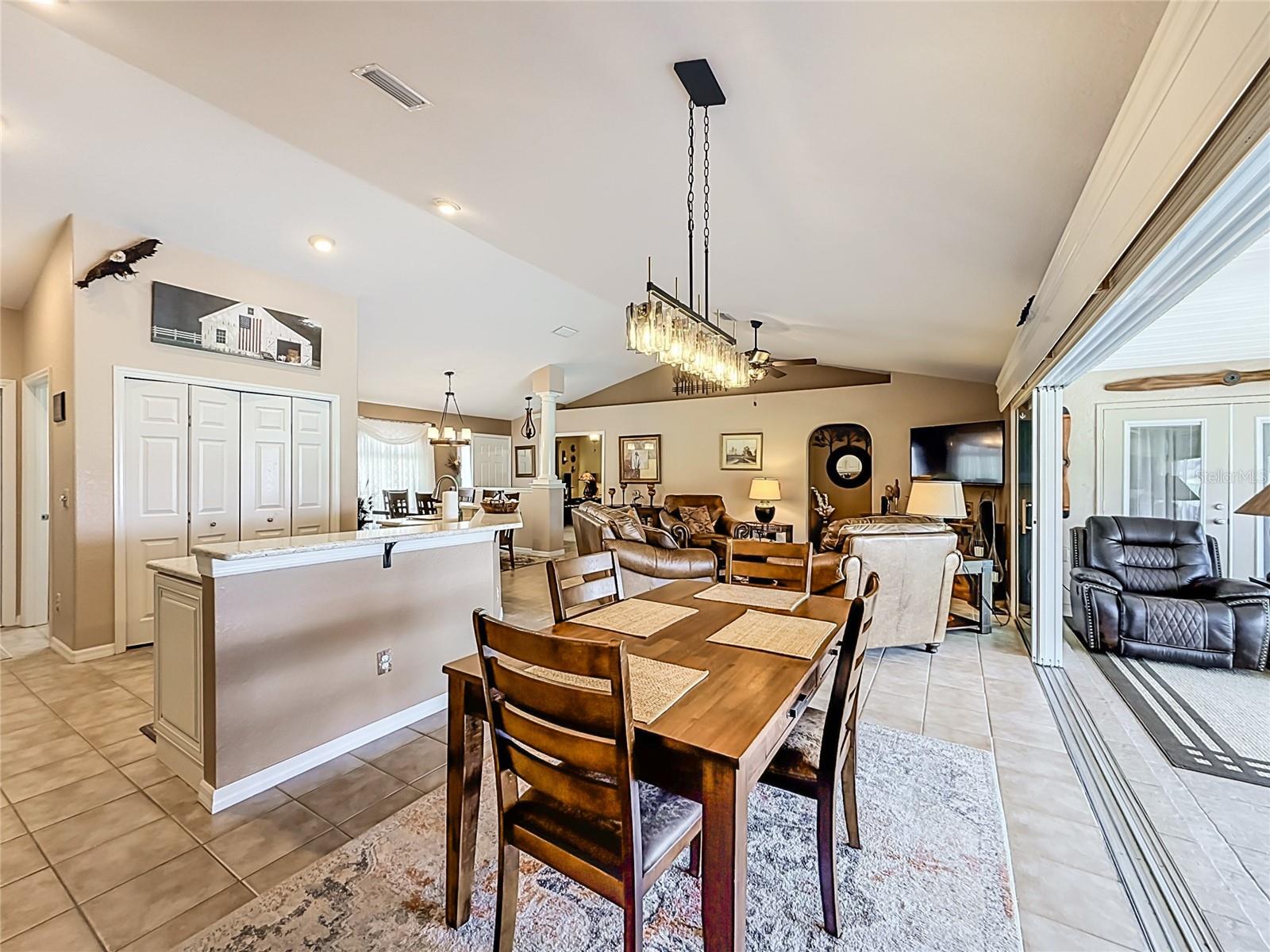 12414 Se 176th Loop Property Photo 14