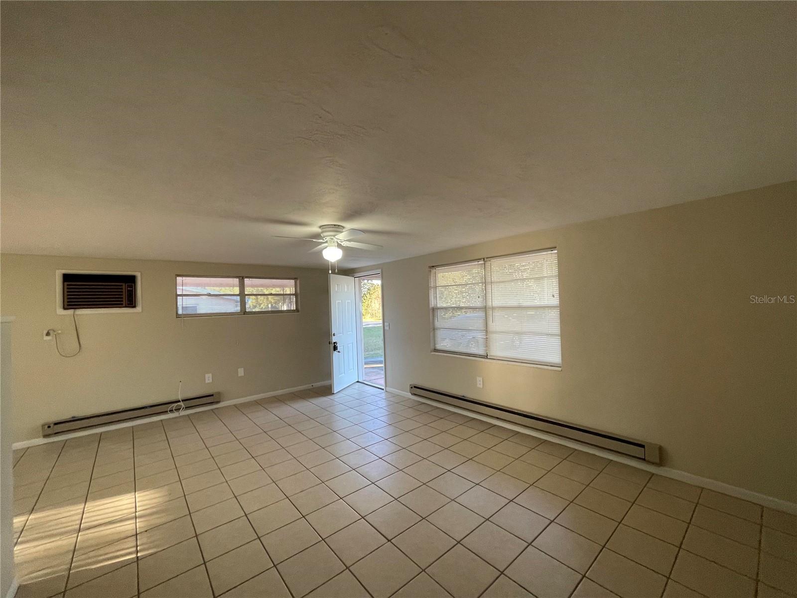 8 Rose Ave Property Photo 8