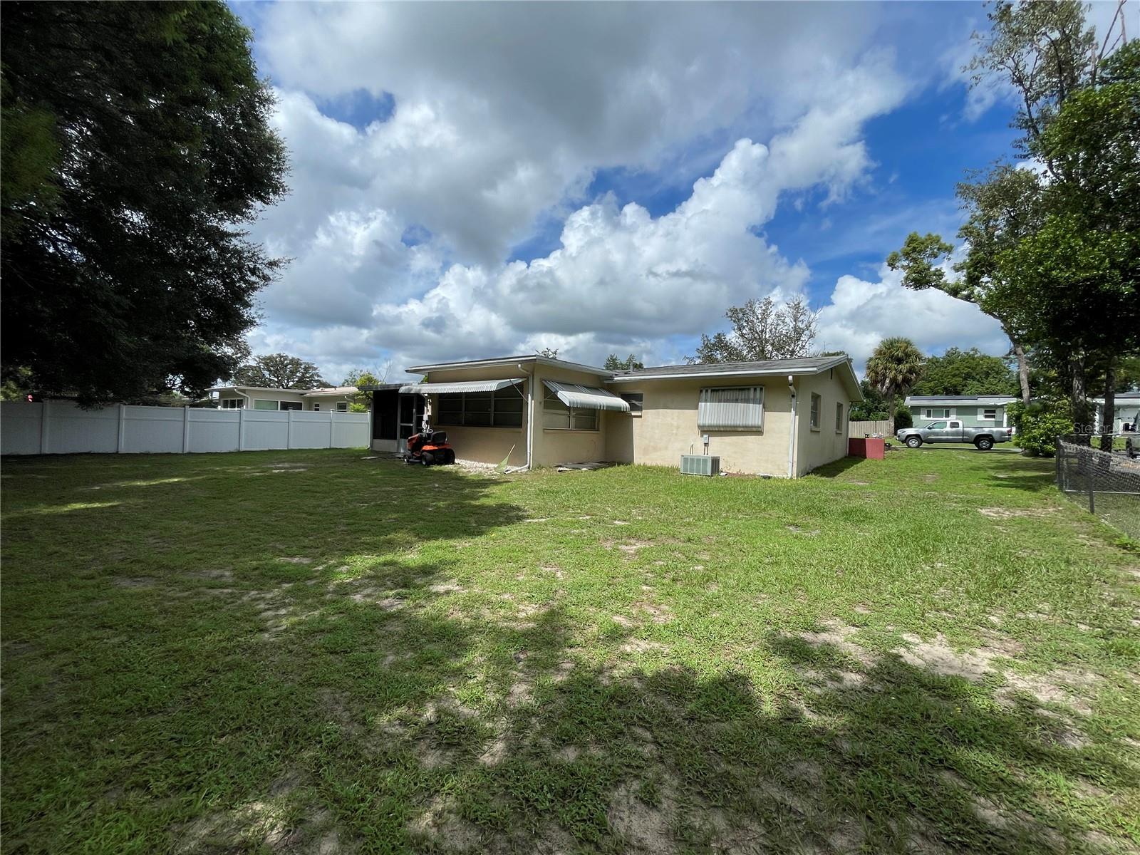 83 S Fillmore St Property Photo 12