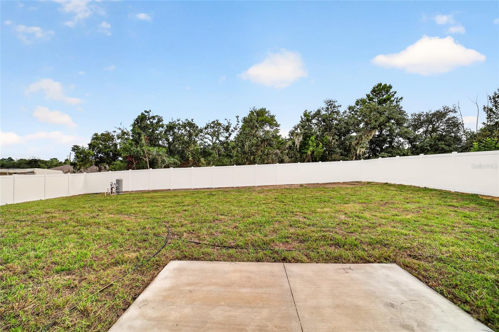 72 Olive Dr Property Photo 31