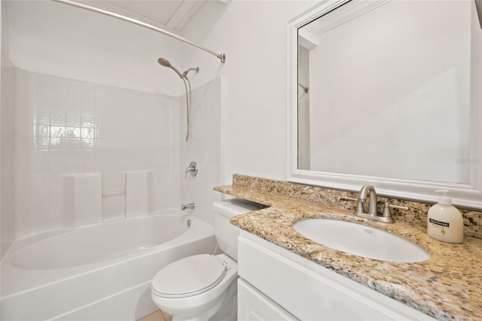 7860 Nw 56th Pl Property Photo 24