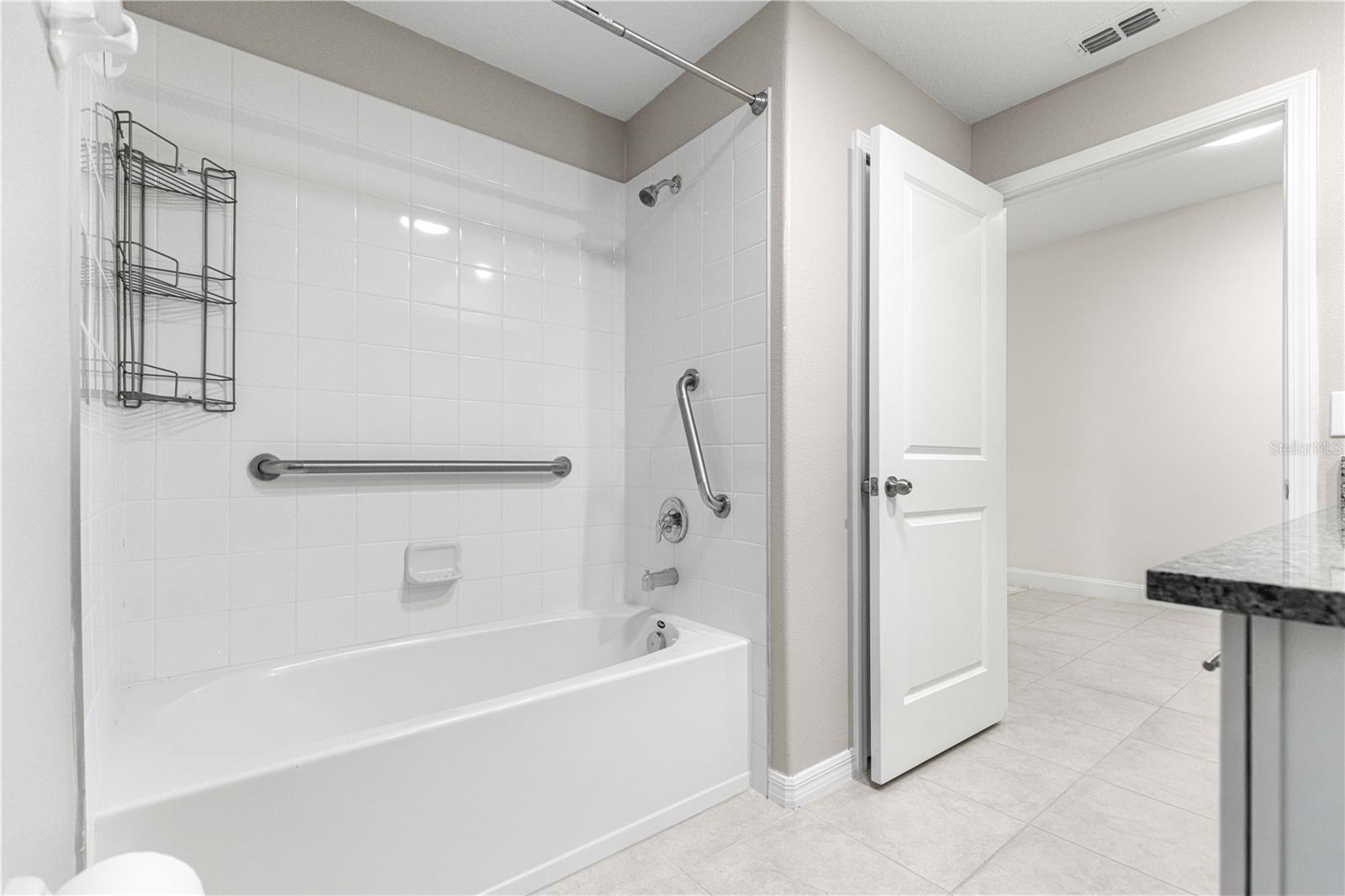 9334 Sw 57th Ave Property Photo 17