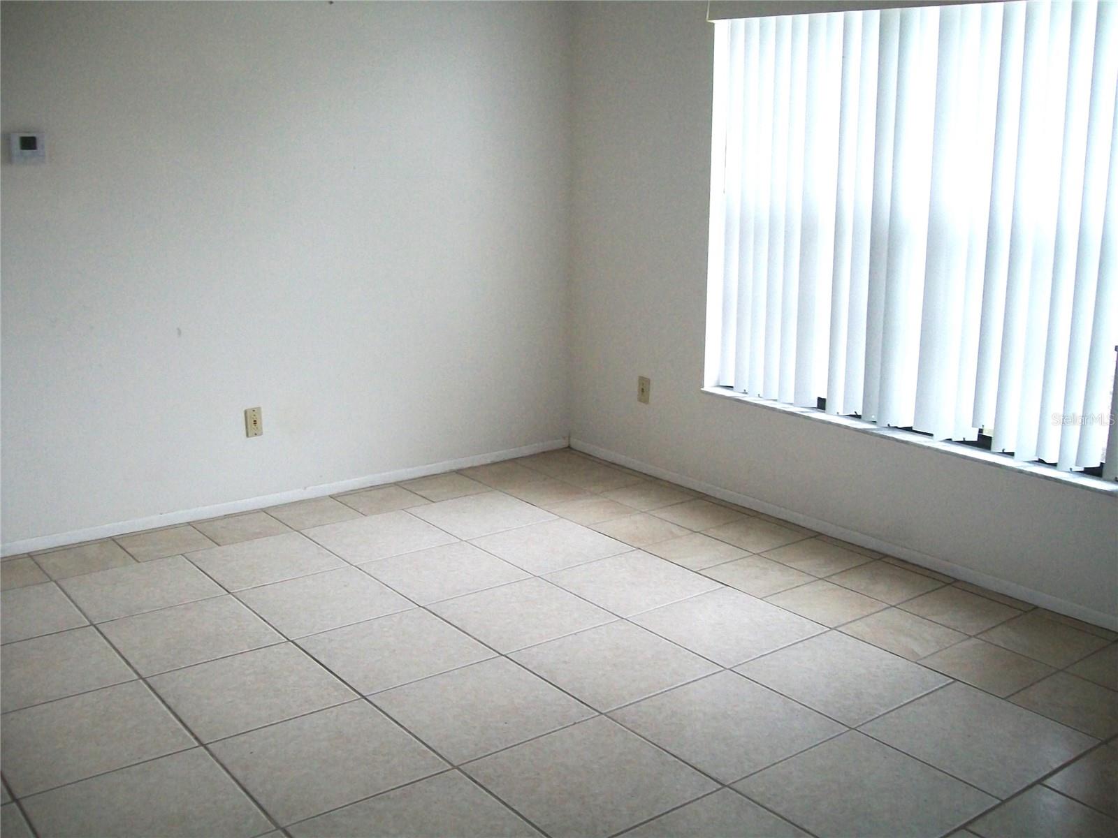 15071 Sw 38th Ave Property Photo 4