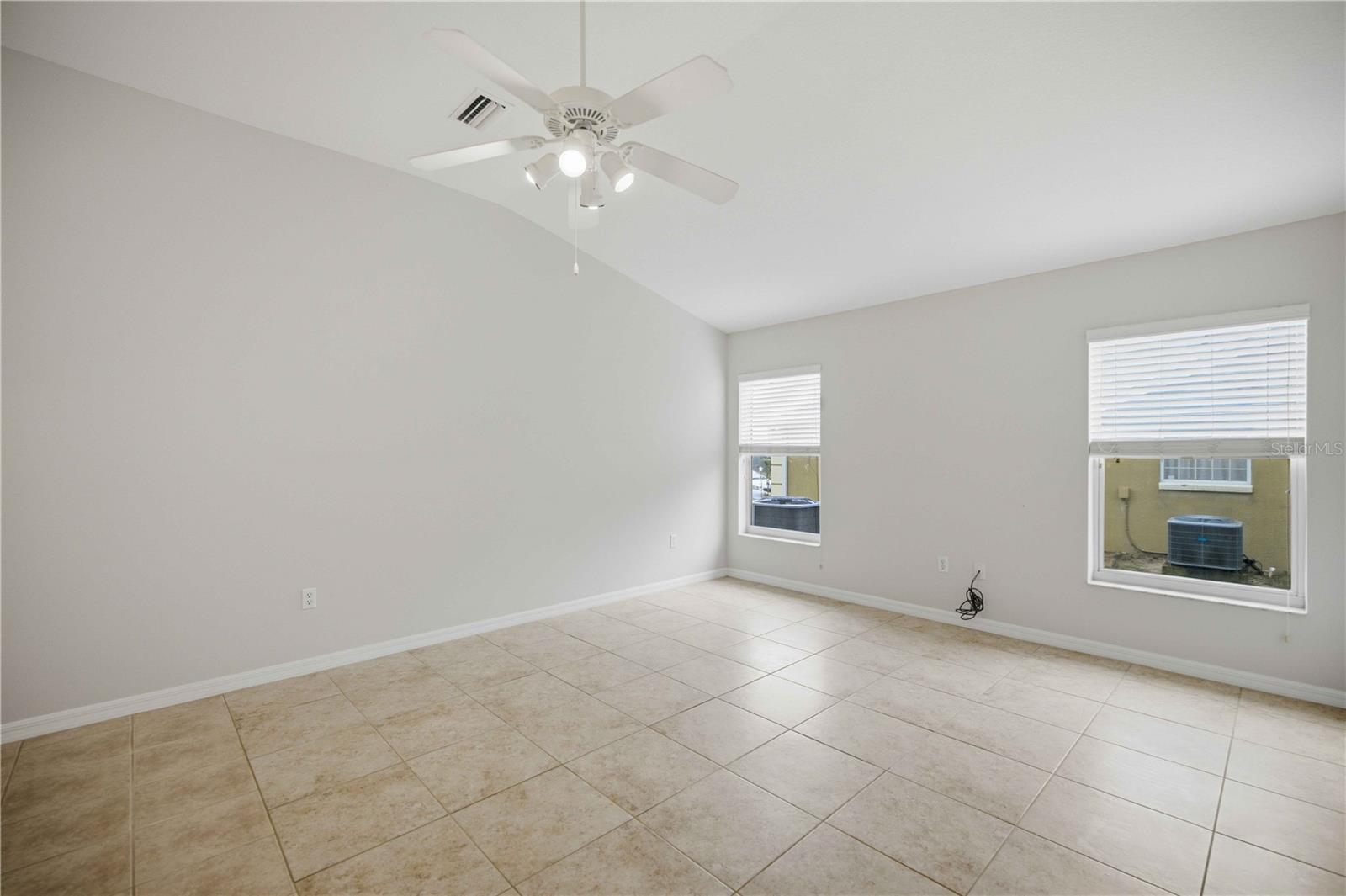 6067 Sw 81st St Property Photo 11
