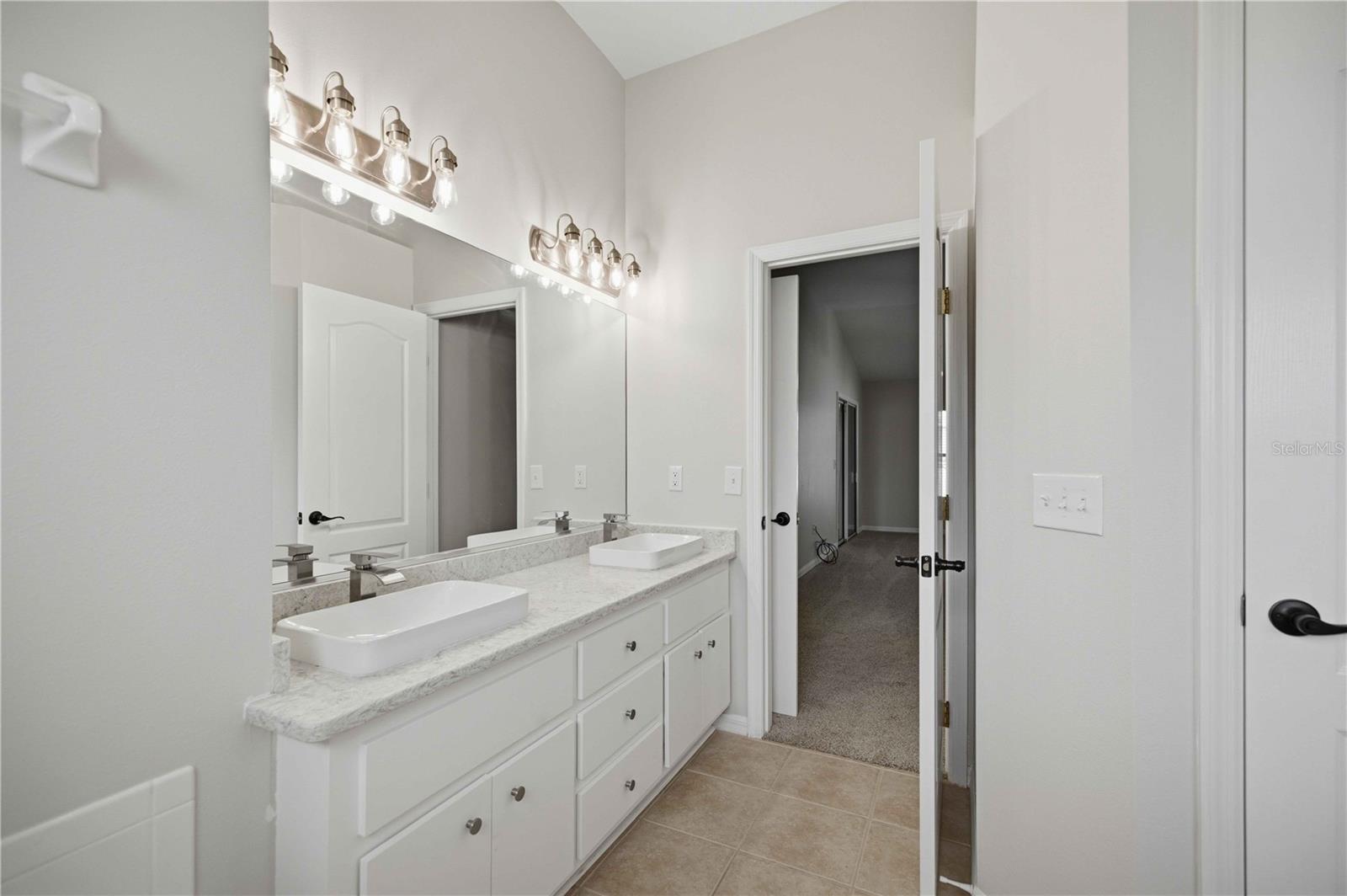 6067 Sw 81st St Property Photo 18