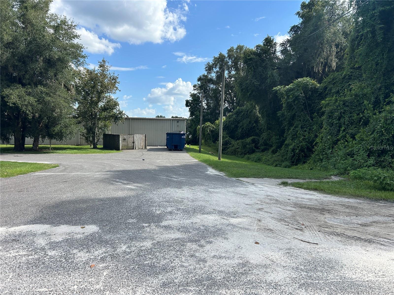 18210 N Us Highway 301 Property Photo 4