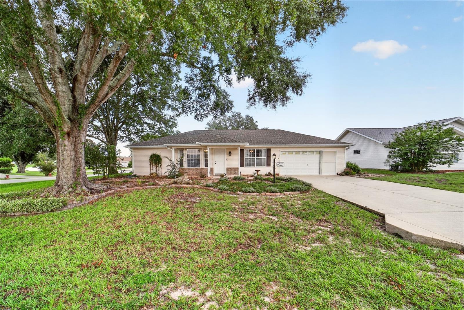 8661 Sw 65th Ter Property Photo 1