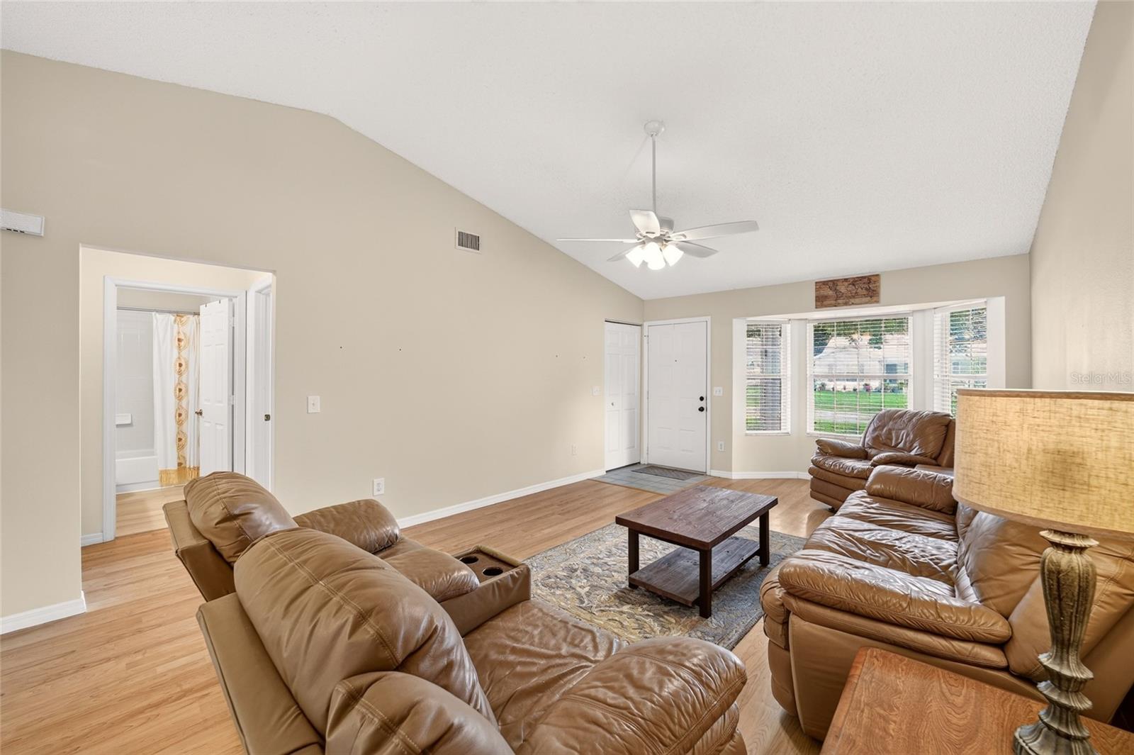 8661 Sw 65th Ter Property Photo 11